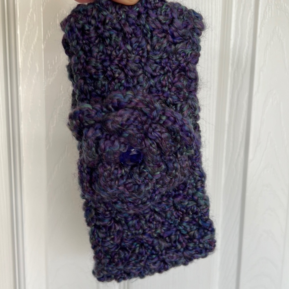Ladies crocheted purple ear warmer headband like new